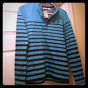 L.L.Bean top. New. Teal.
